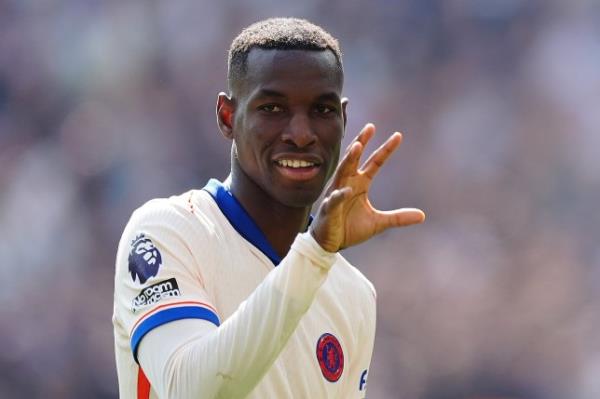 Nicolas Jackson celebrates after scoring the opening goal of the game during the Premier League match at the London Stadium